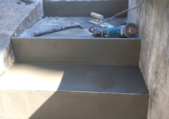 千葉市若葉区アパート外部階段のモルタル補修工事